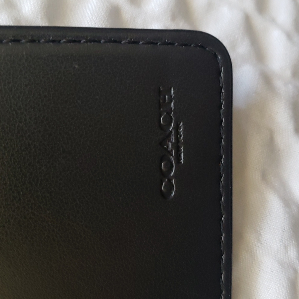 Coach Wallet - Picture 11 of 13